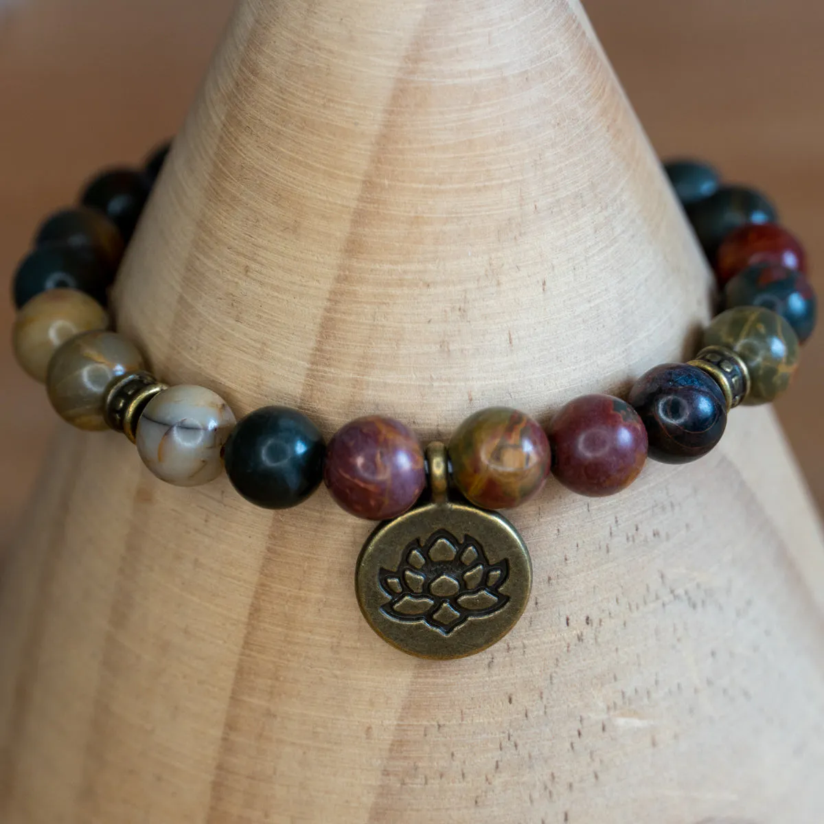 Pulsera de Jaspe Multicolor con Colgante Flor de Loto