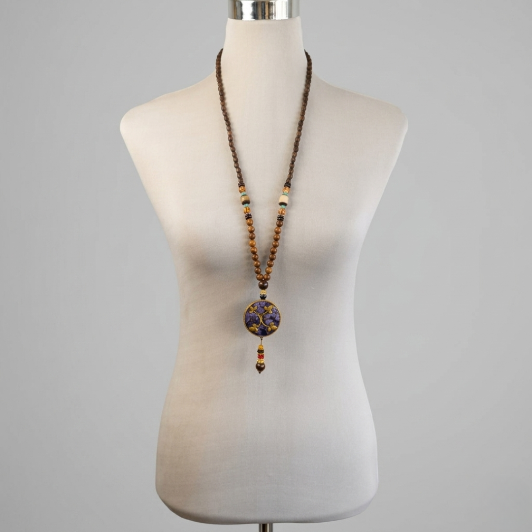 Collar Mosaico Morado con Cuentas de Madera