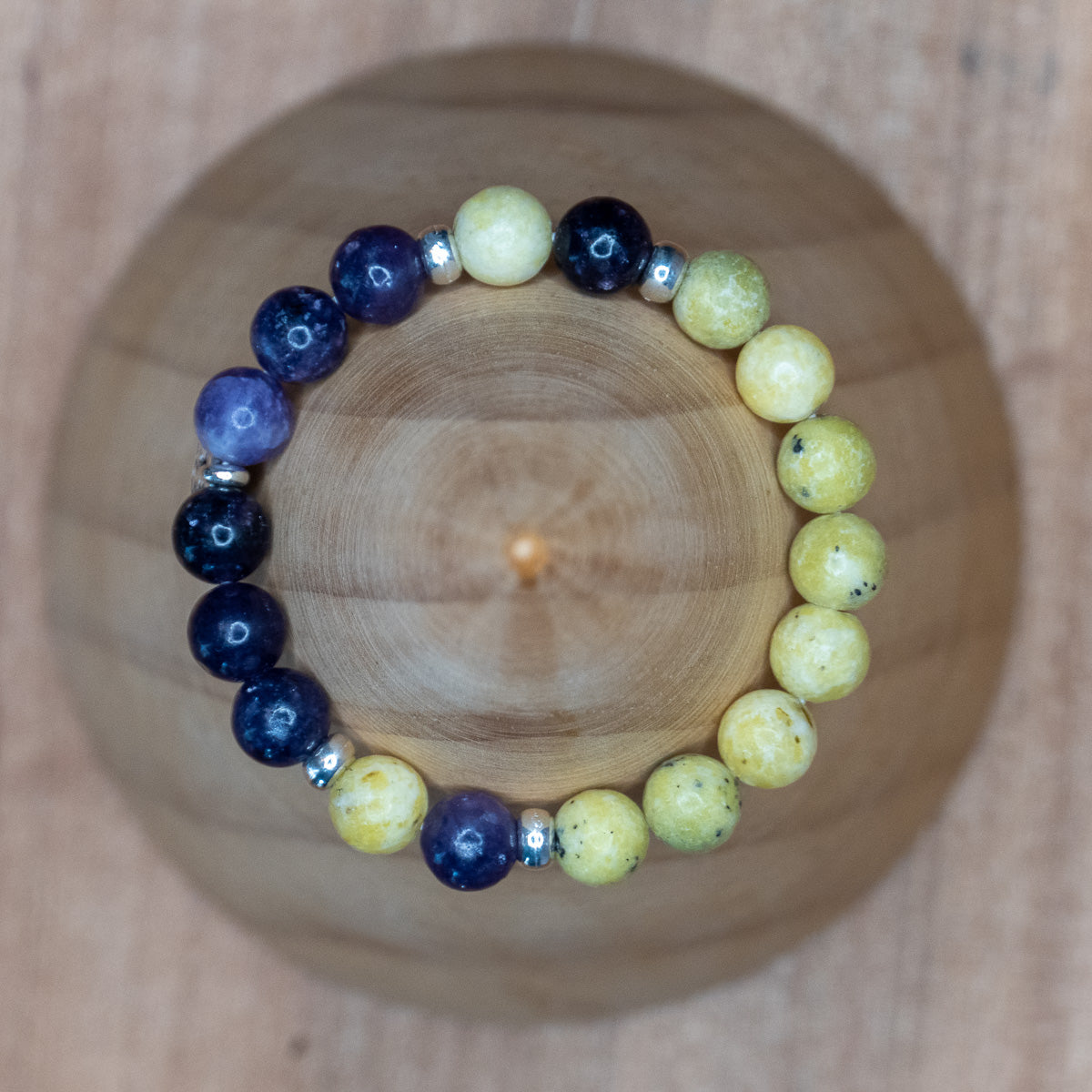 Pulsera de Amatista y Howlita