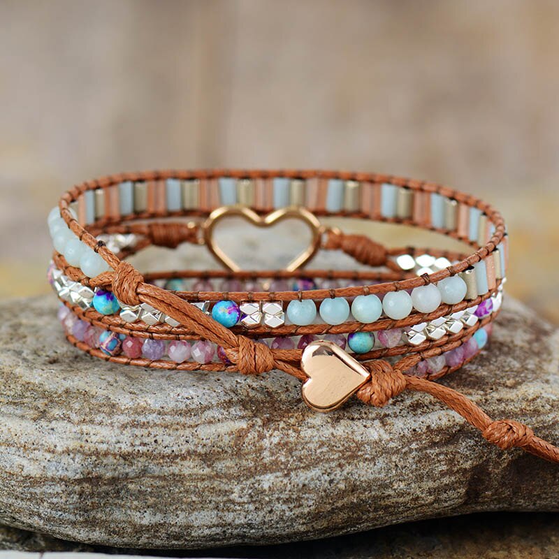Pulsera Envolvente de Jaspe y Turmalina con Diseño Corazón