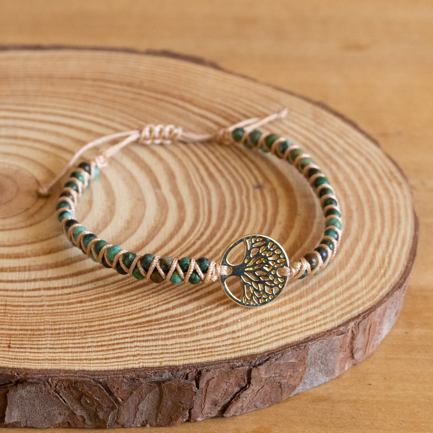 Pulsera Trenzada de Jaspe Africano con Dije Árbol de la Vida